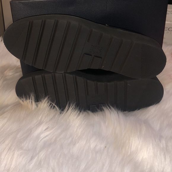 Naturalizer Adiline Loafers - Picture 11 of 12